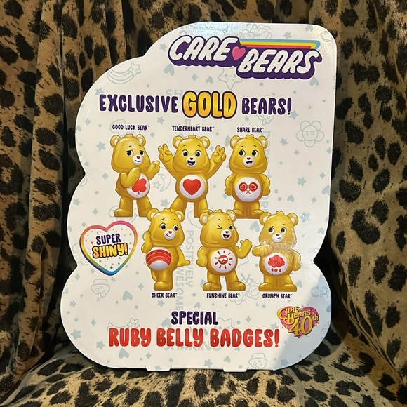 Care Bears Gold and Ruby Collectors set - Picture 2 of 8